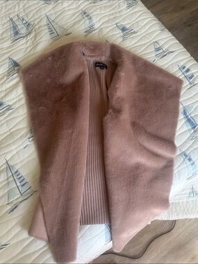 Mauve Pink Women's Open-Front Faux Fur Sweater Vest